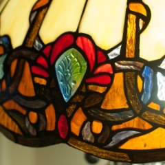 Faux Tiffany lamp