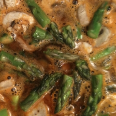 Asparagus mushroom soup
